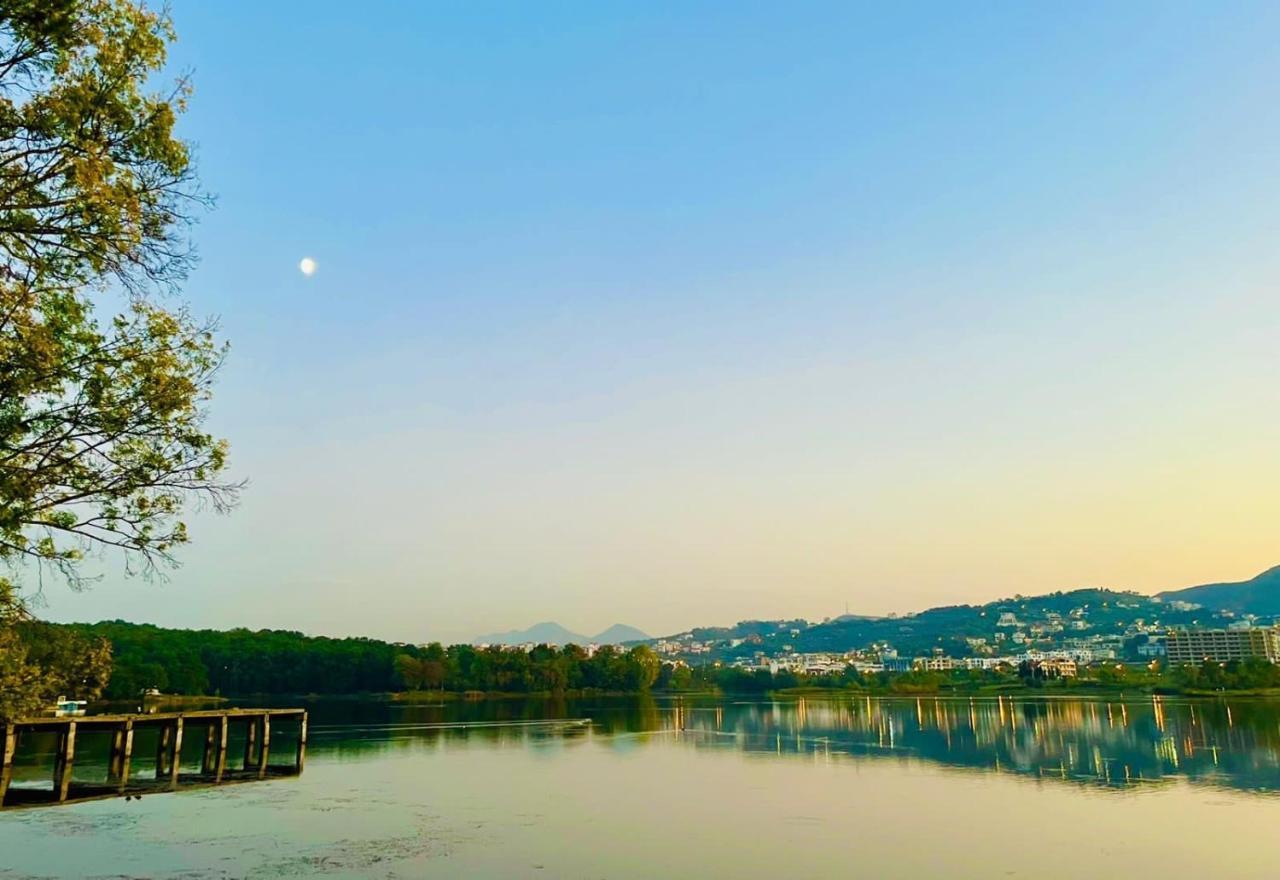 Lake Escape - Home 2 Tirana Eksteriør billede